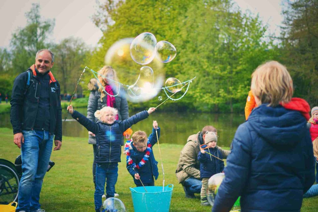 How To Organize A Bubbles Workshop?